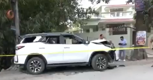 Dehradun firing | Retired Brigadier VK Joshi killed during firing between two groups in Dehradun Uttarakhand