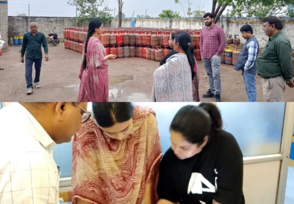 मोदीनगर में धीरेन्द्र गैस एजेंसी पर गैस सिलेंडरों की कालाबाज़ारी के आरोप में FIR