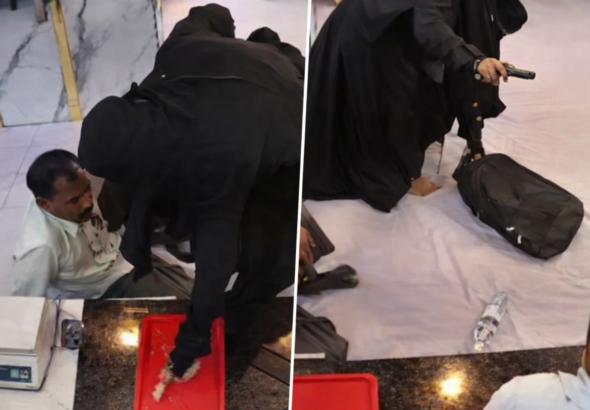 अयोध्या में बुर्का पहने महिला ने ज्वेलरी शॉप में तमंचा दिखाकर लूट की और बाइक से फरार हुई | ayodhya robbery case