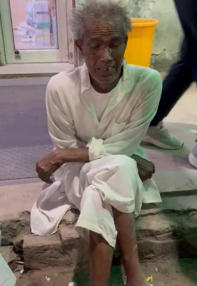 मोदीनगर में खेत में बेहोश मिला युवक
